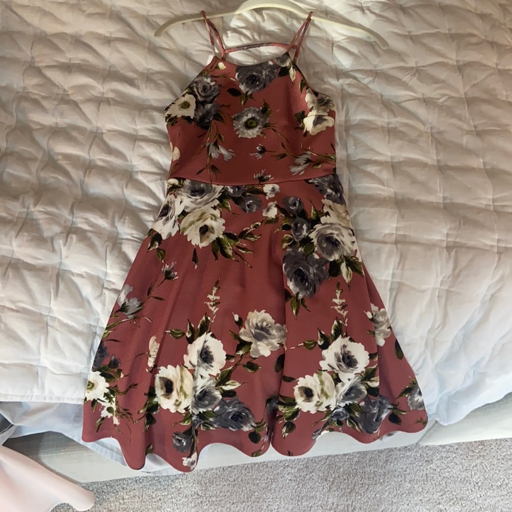 Floral dress LIKE NEW